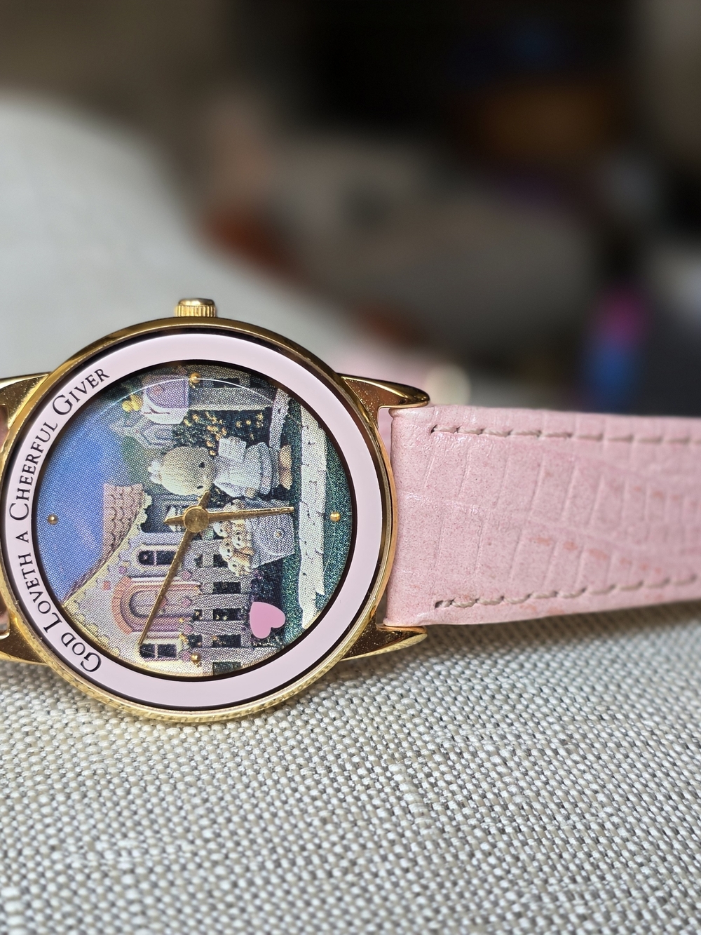 Vintage Valdawn Precious Moments "God Loveth a Cheerful Giver" Watch - Picture 12 of 12